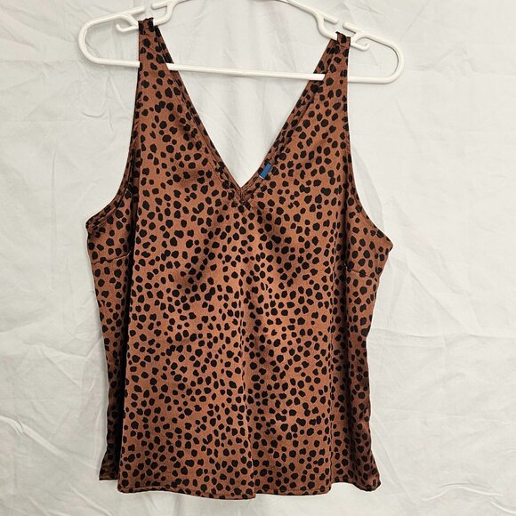 Deep Double V-neck Leopard Sleeveless Blouse - Picture 1 of 6